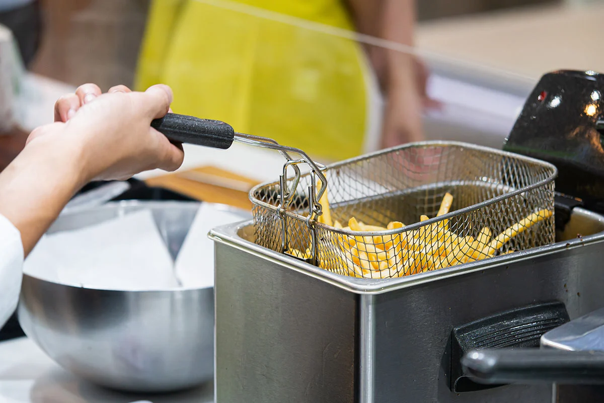 Best Outdoor Deep Fryer: Top Picks for Perfectly Fried Feasts